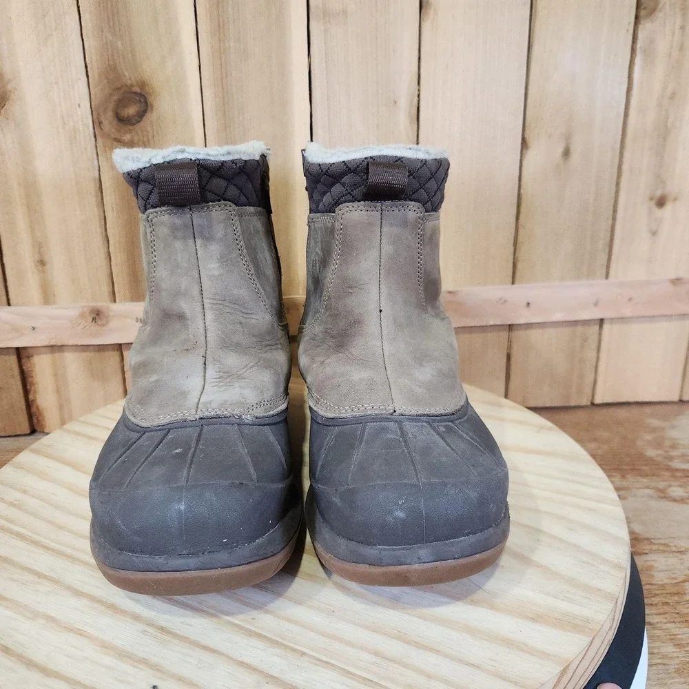 L.L. Bean Storm Chaser Zip 5 Snow Boots Womens 9.5 Brown Nubuck Ankle Winter